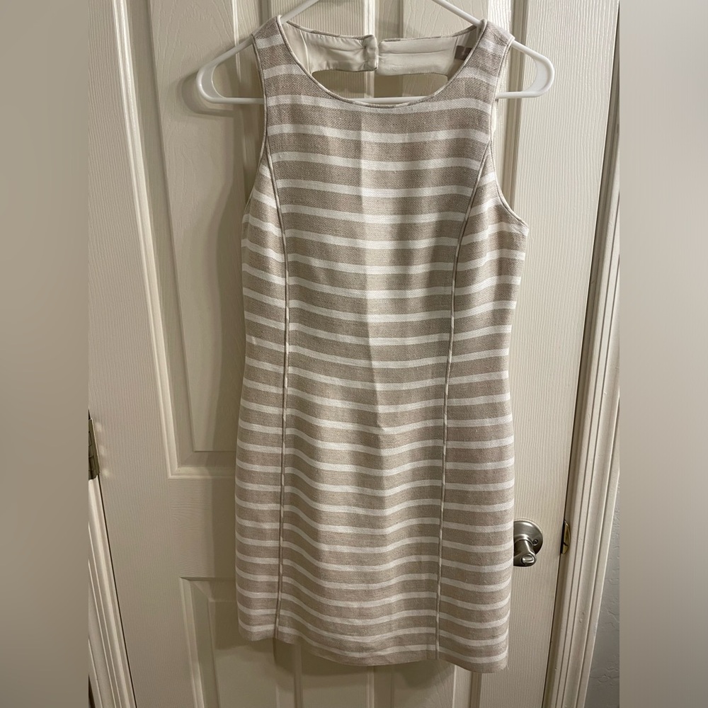 Banana Republic Dress Cutout Back with Zipper Size 0